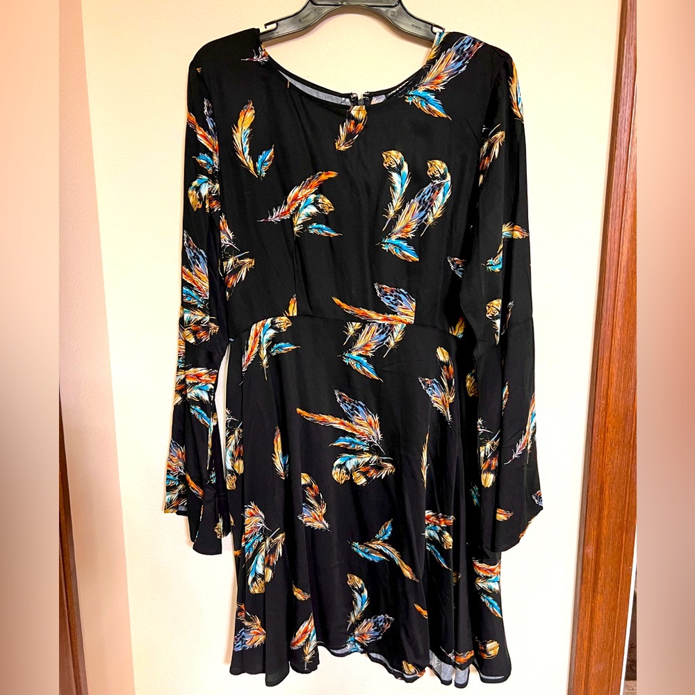 Wrangler dress. Never worn. Size Medium.